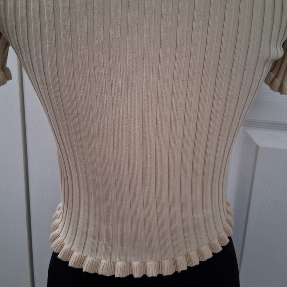 NWOT Princess Polly Beige Cropped & Ribbed Cardigan/ Top    Size S/M - Picture 8 of 16